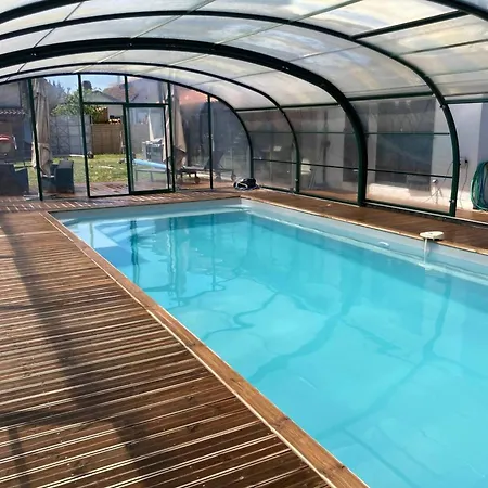 度假居 Bassin Arcachon Avec Piscine